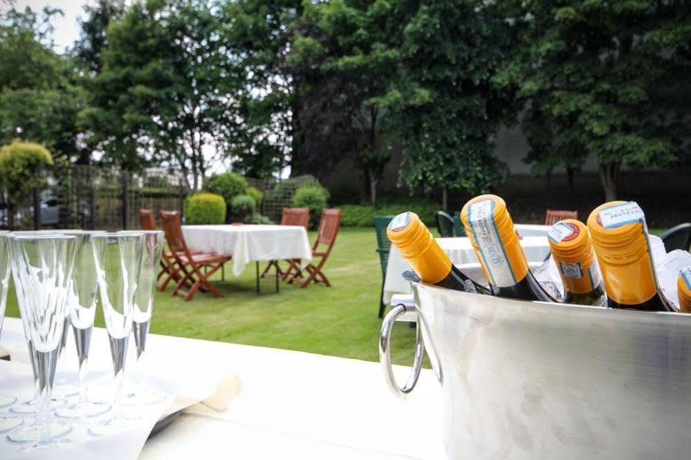 Strathburn Hotel Inverurie By Compass Hospitality מראה חיצוני תמונה