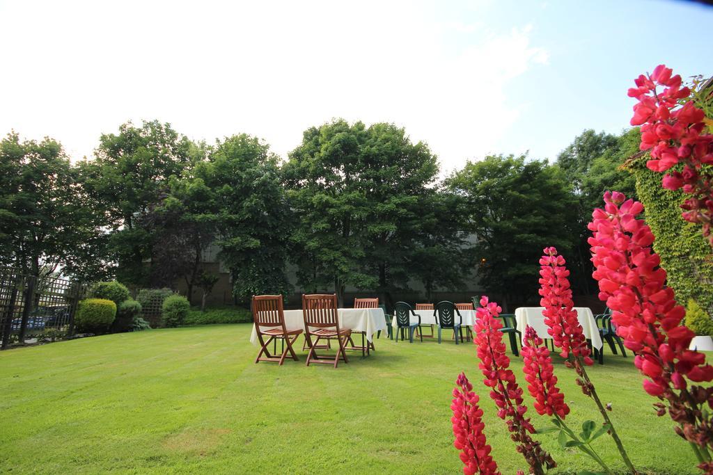 Strathburn Hotel Inverurie By Compass Hospitality מראה חיצוני תמונה