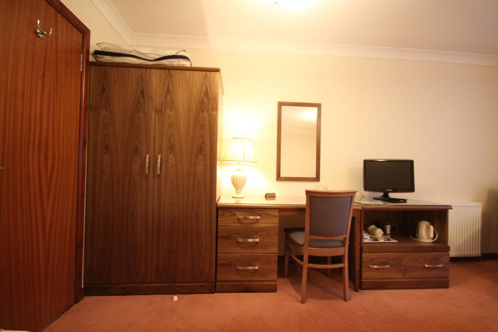 Strathburn Hotel Inverurie By Compass Hospitality מראה חיצוני תמונה