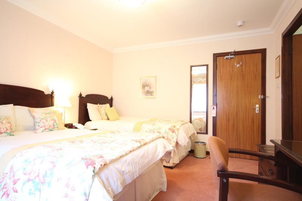 Strathburn Hotel Inverurie By Compass Hospitality מראה חיצוני תמונה