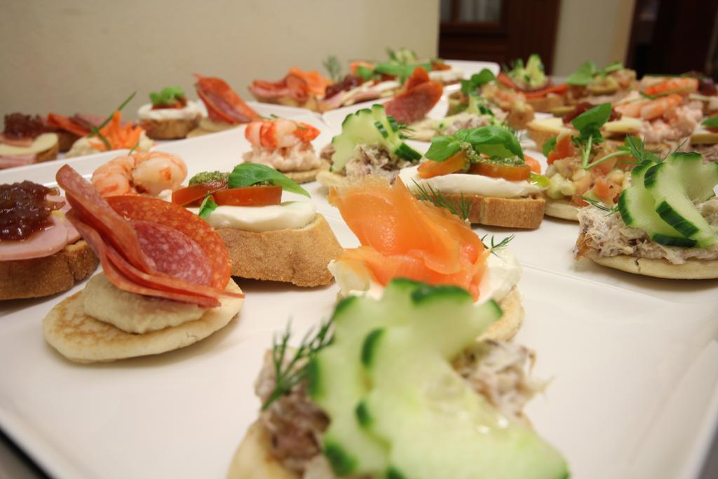 Strathburn Hotel Inverurie By Compass Hospitality מראה חיצוני תמונה