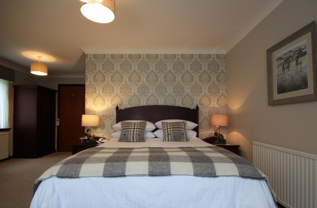 Strathburn Hotel Inverurie By Compass Hospitality מראה חיצוני תמונה