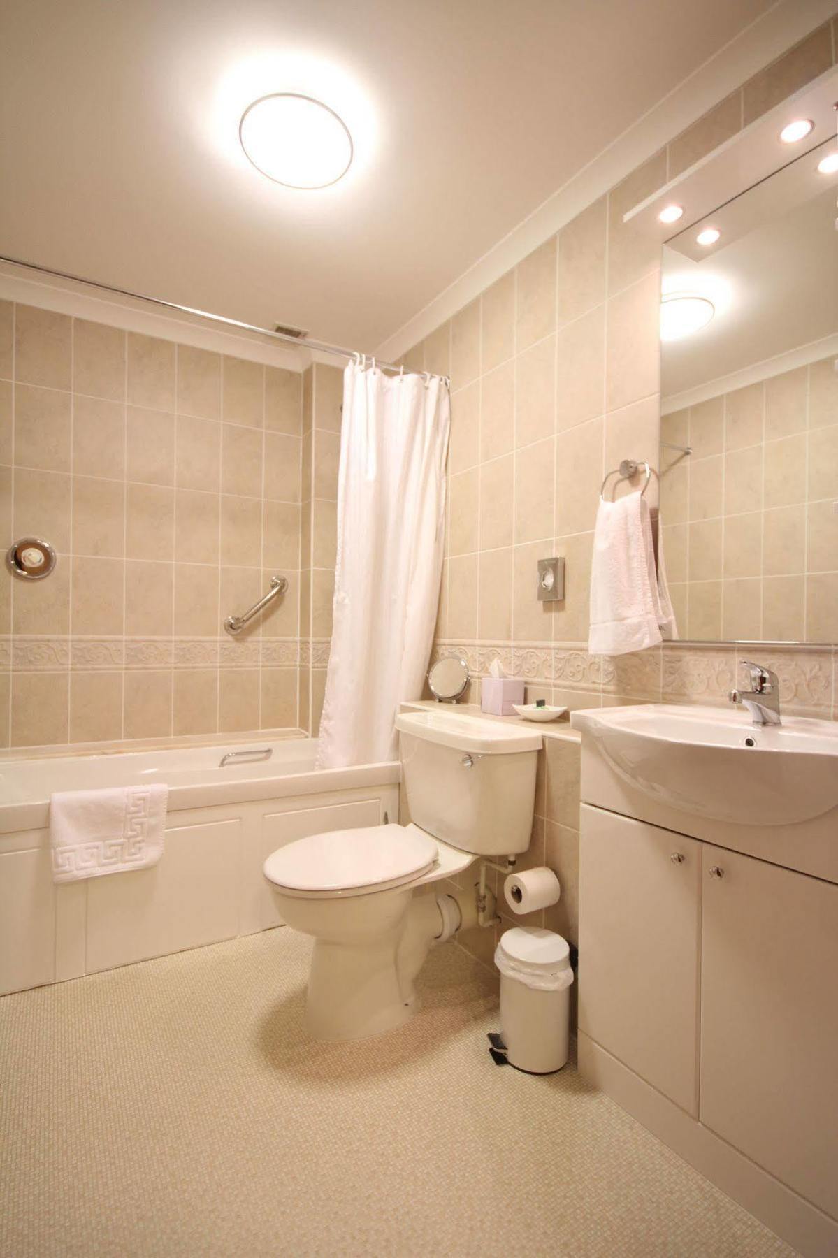 Strathburn Hotel Inverurie By Compass Hospitality מראה חיצוני תמונה